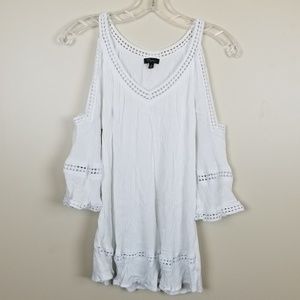 Cupio | cold shoulder top